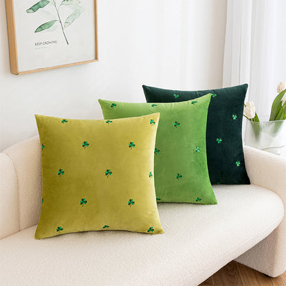 Big Four-Leaf Clover Velvet Pillow Cover