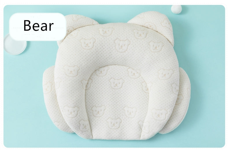 Baby shaping pillow to prevent head deviation