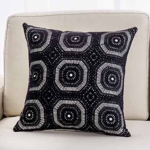 Fashion Personalized Embroidery Couch Pillow