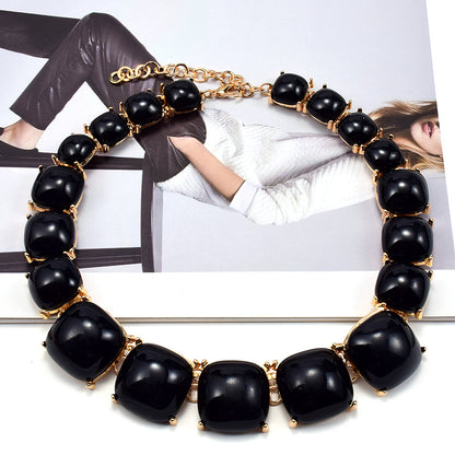 Women's Elegant Simple And Fashionable Necklace