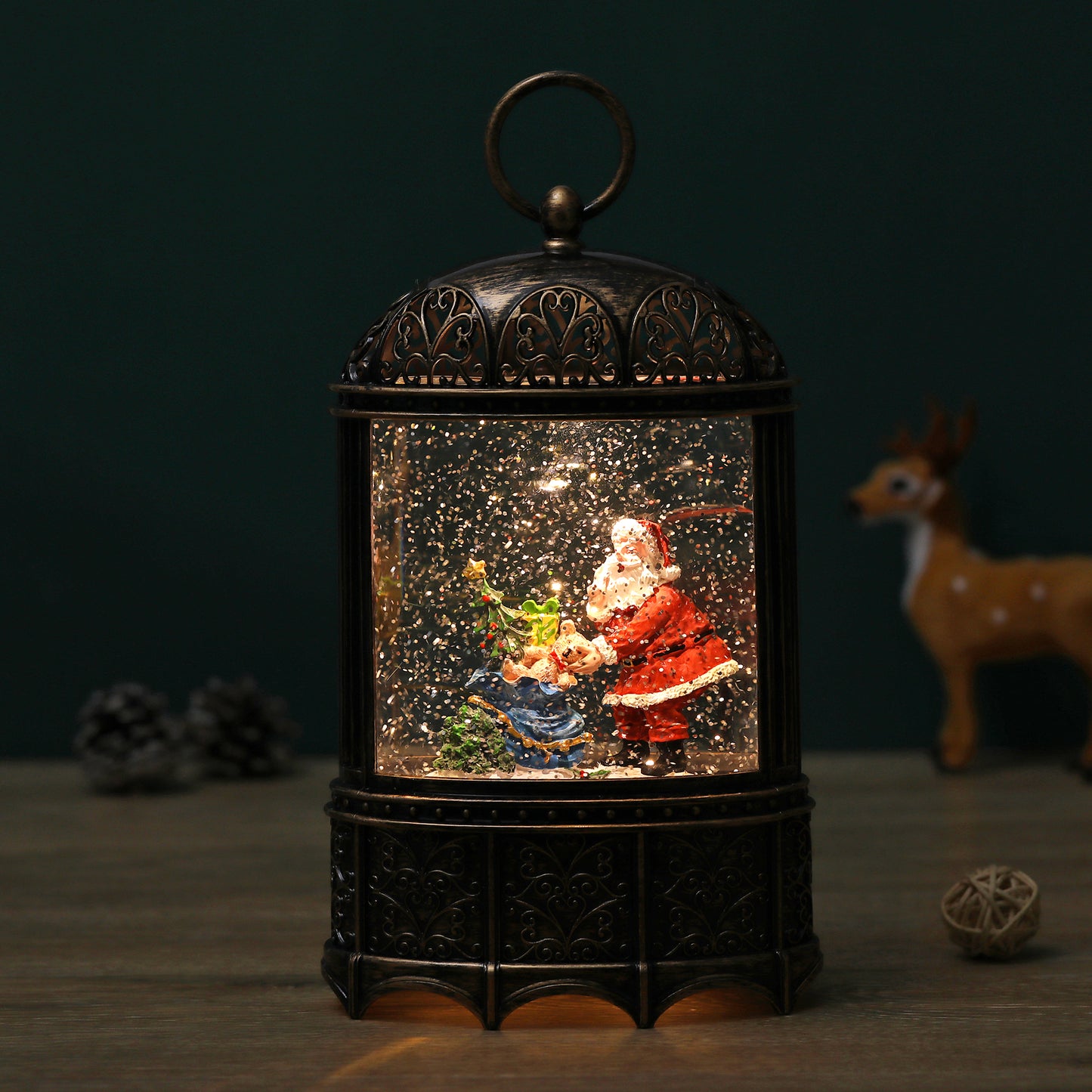 SINT Christmas Vintage Snow Globe Lantern (Santa Claus with Teddy and Gift)