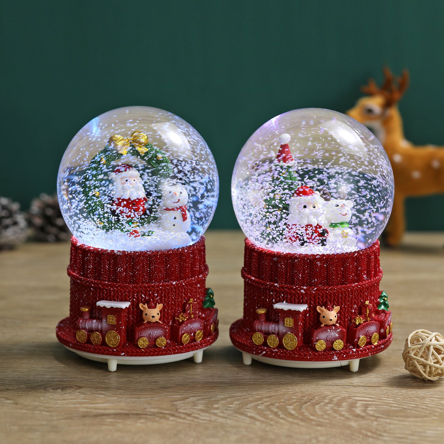 SINT Christmas Musical Glittering Water Snow Globe | Set of 2