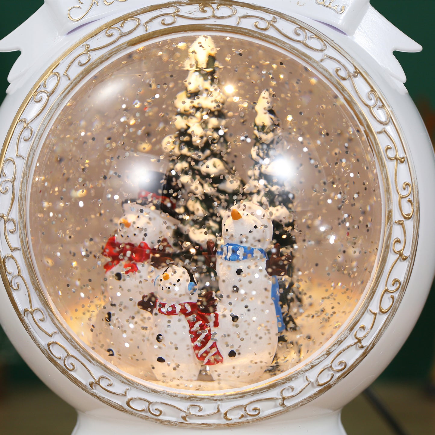 SINT Christmas Musical White Round Snow Globe Lantern with Snowman Family Scene for Christmas Decoration