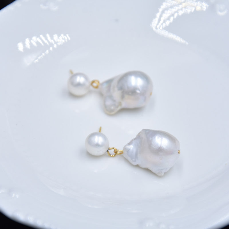 Exaggerated Baroque Tail Bead Stud Earrings