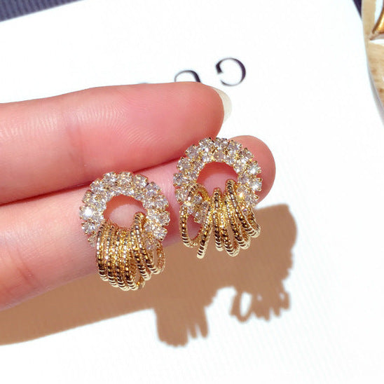 Fashion Personalized And Temperamental Stud Earrings Women