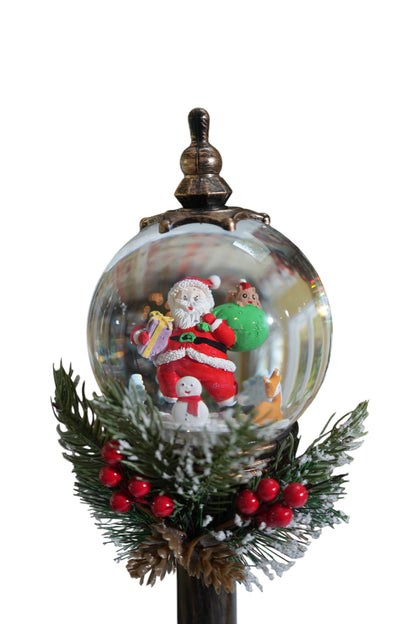 SINT Christmas Snow Globe Pole Lamp (Santa Claus Distributing Gifts)