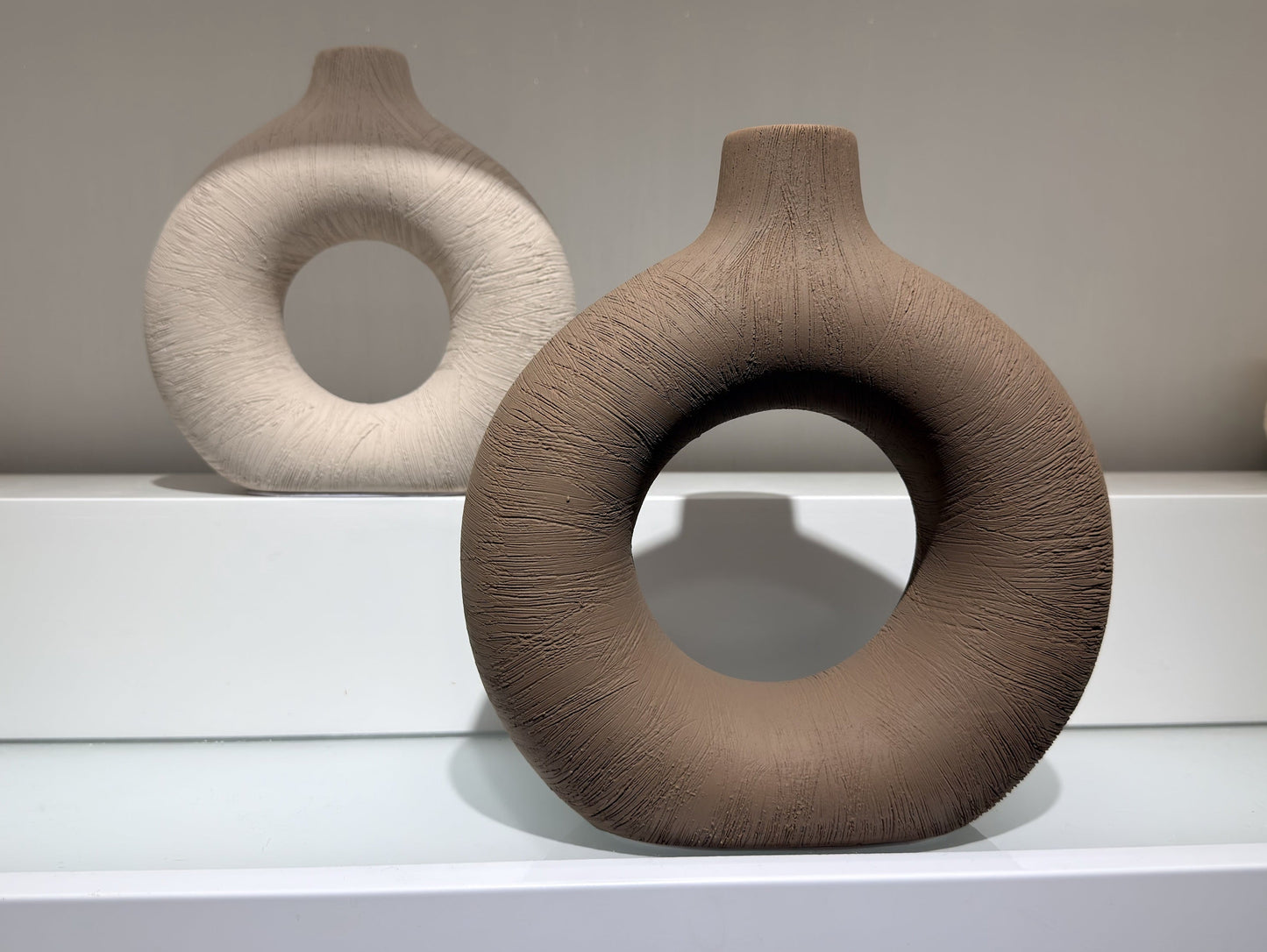Ceramic Donut Vase Set of 2, Hollow Matte Pampas Flower Vases for Boho Home Wedding Party, Dinner Table and Shelf Decor (Small)