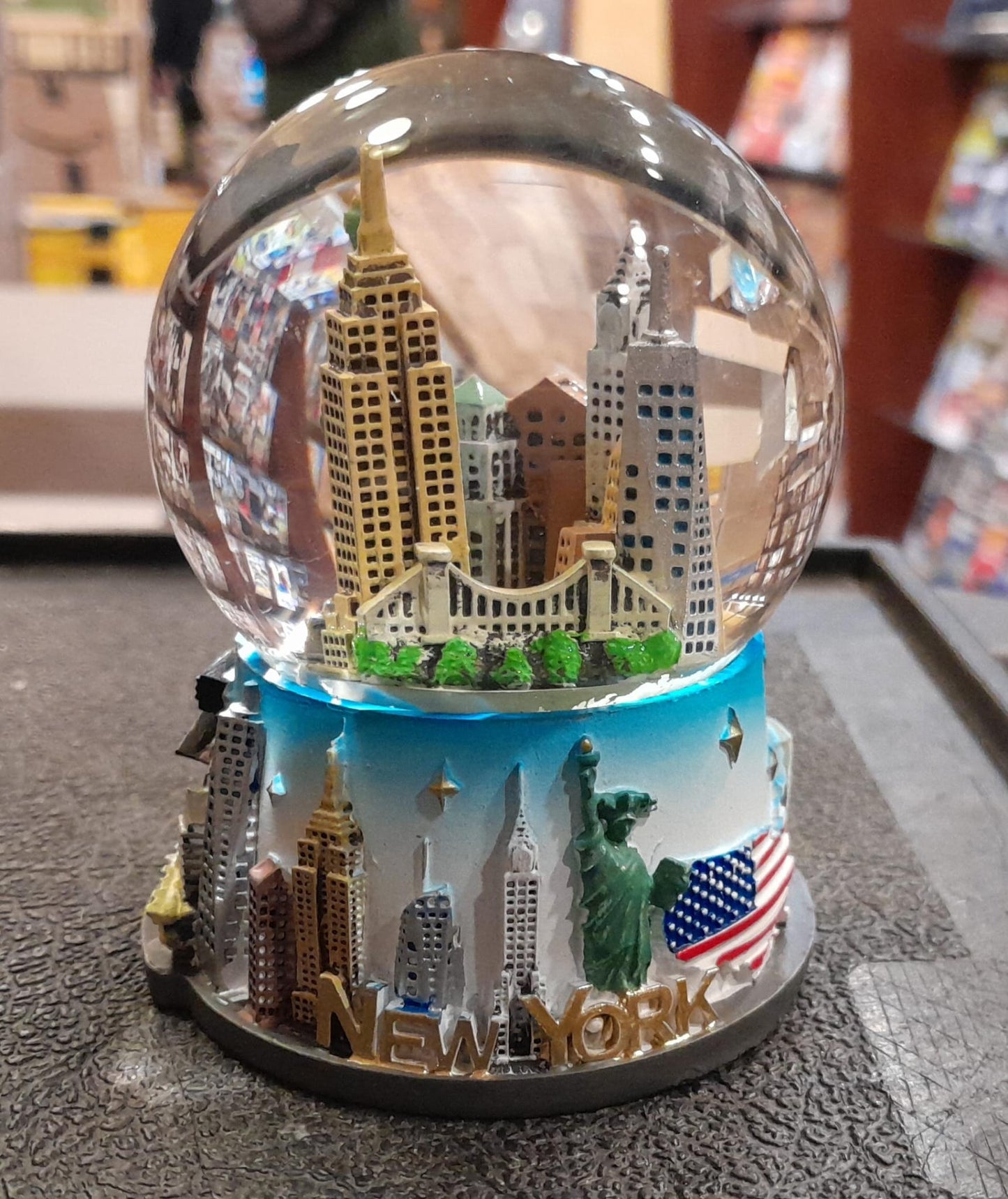 Skyline Snow Globe 65mm